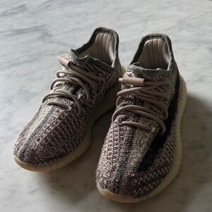 Adidas Yeezy Knit Sneakers in Gray and Cream kids size 12